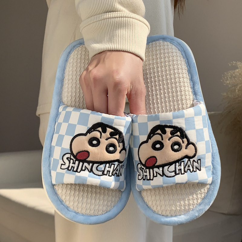 Chaussons en lin Anime Crayon  - Japan Summer Festival Clothing avis et prix
