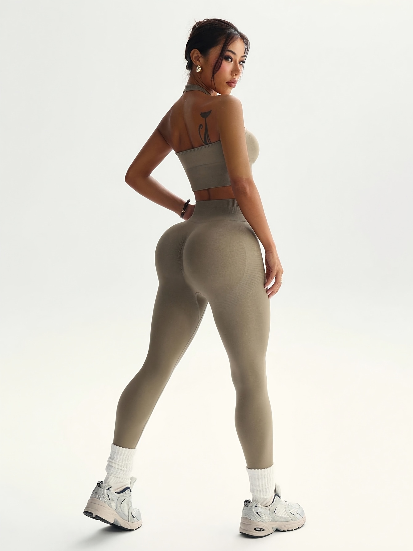 Ensemble de vêtements de sport - Halter Neck Top avis et prix